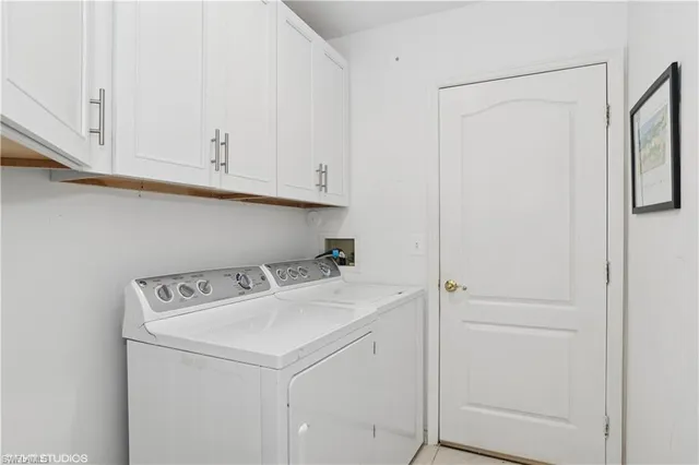 $5,200 | 7048 Pelican Bay Boulevard, Unit C105, Naples, FL 34108