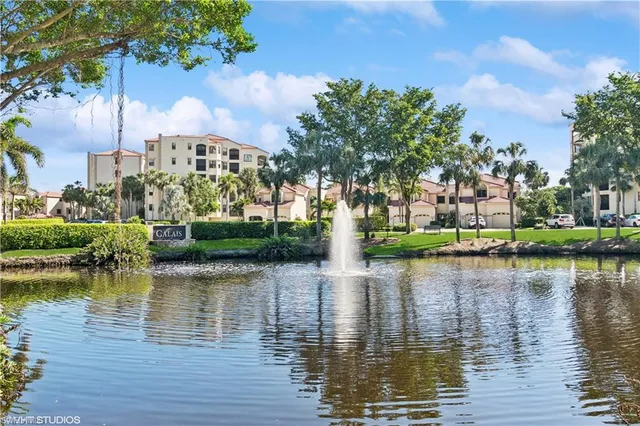 $5,200 | 7048 Pelican Bay Boulevard, Unit C105, Naples, FL 34108