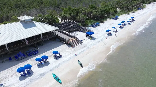 $5,200 | 7048 Pelican Bay Boulevard, Unit C105, Naples, FL 34108