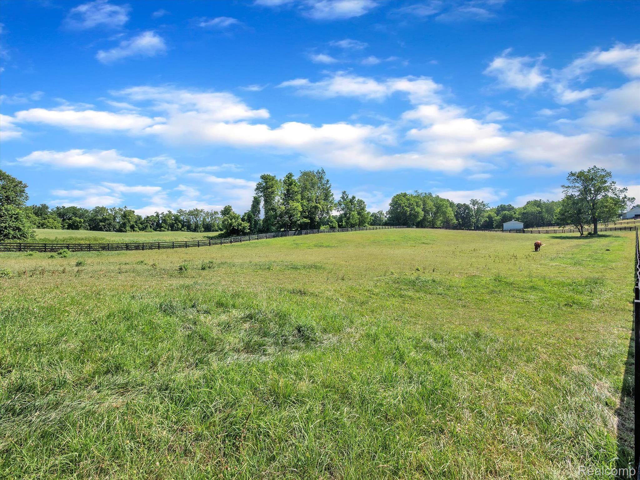 2090 Delano Road Oxford, MI 48371 - Photo 70 of 102 Gallery Image 70