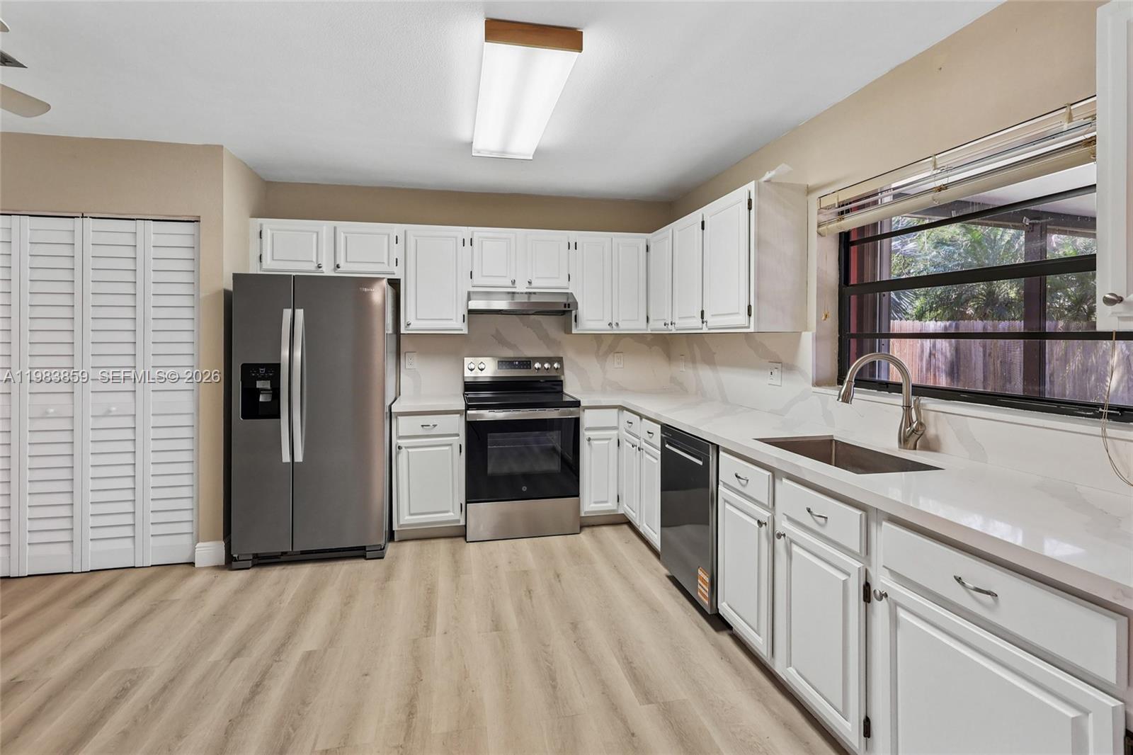 1315 Egret Road Homestead, FL 33035 - Photo 10 of 35