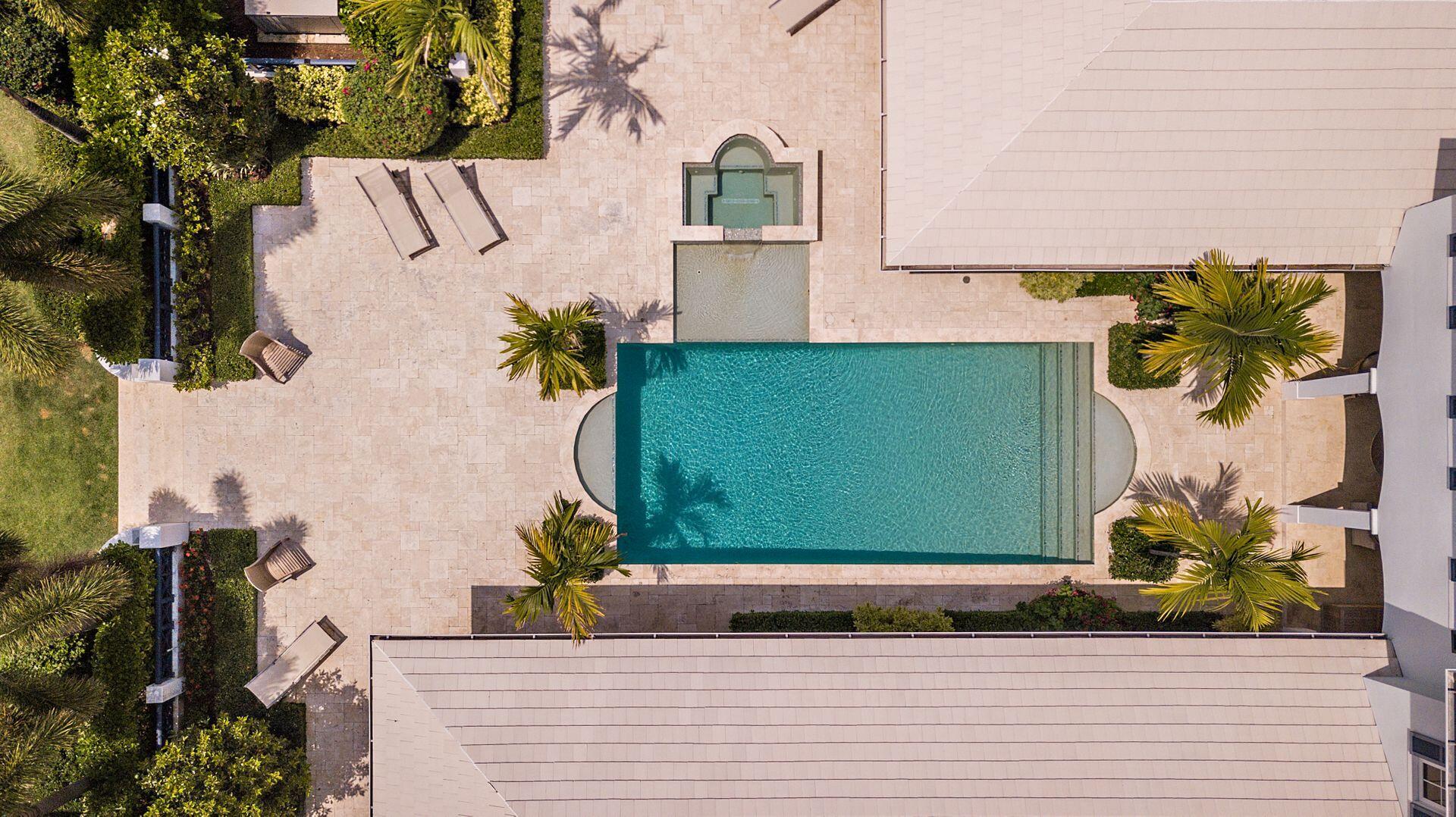 1222 North Ocean Boulevard Gulf Stream, FL 33483 - Photo 33 of 61 a view of a outdoor space