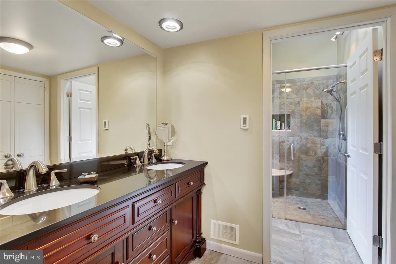 4406 Steltz Road New Freedom, PA 17349 - Photo 17 of 36 Gallery Image 17