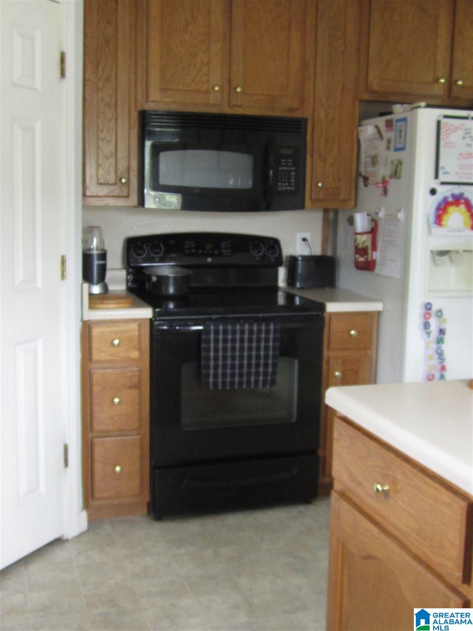 9664 Silley Dean Road Pinson, AL 35126 - Photo 11 of 25