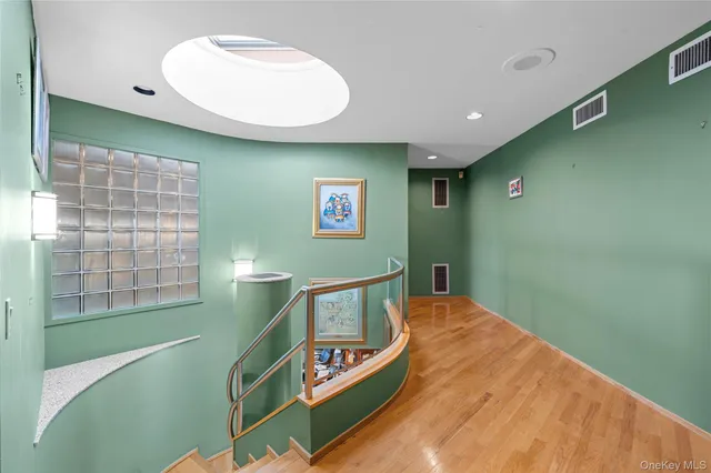 $2,399,999 | 2829 Frankel Boulevard, Merrick, NY 11566