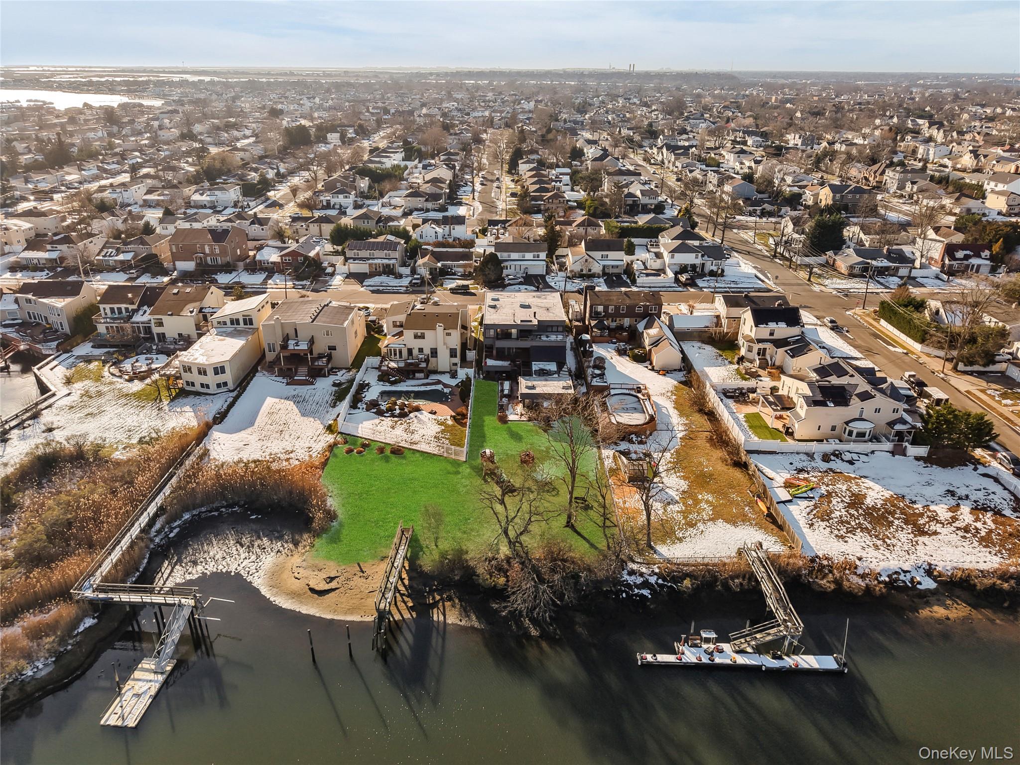 2829 Frankel Boulevard Merrick, NY 11566 - Photo 45 of 46 an aerial view of residential house with outdoor space and lake view