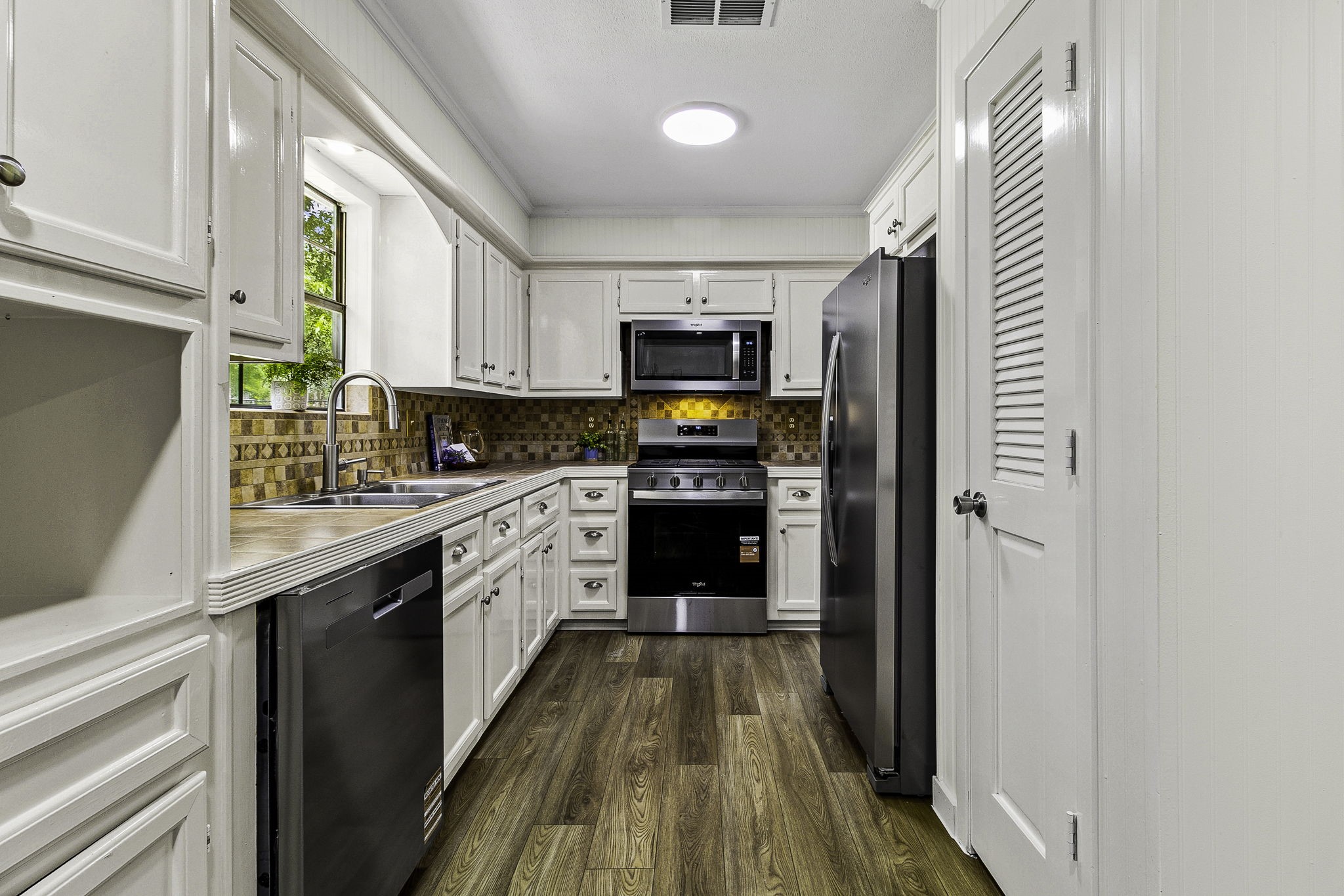 51 Rustling Oaks Coldspring, TX 77331 - Photo 17 of 43