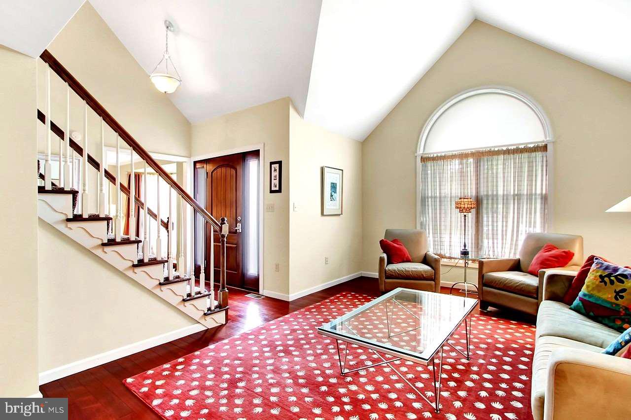 715 McCosh Street Hanover, PA 17331 - Photo 3 of 28 Gallery Image 3