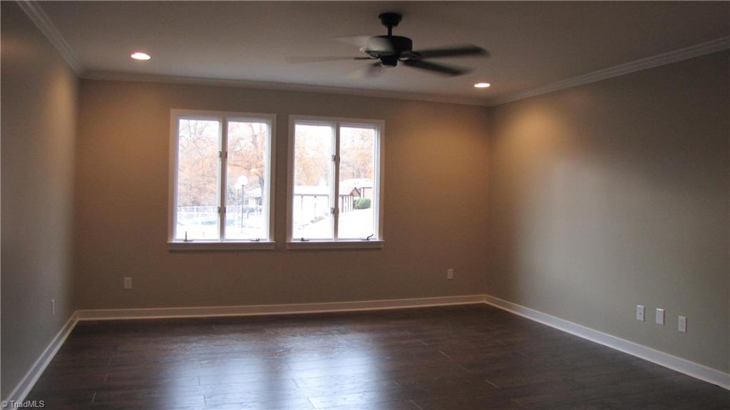 1117 Gatehouse Road High Point, NC 27262 - Photo 4 of 21 Gallery Image 4