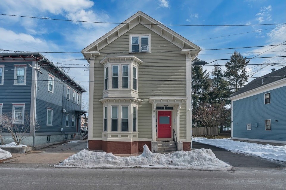 86 Tobey Street Providence, RI 02909 - Photo 1 of 35