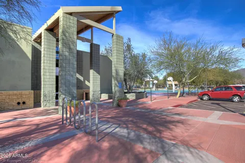 $2,200 | 9555 East Raintree Drive, Unit 1011, Scottsdale, AZ 85260