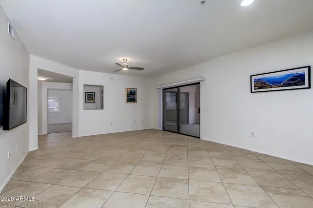 $2,200 | 9555 East Raintree Drive, Unit 1011, Scottsdale, AZ 85260