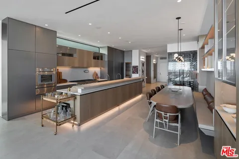 $34,950,000 | 938-940 Palisades Beach Road, Santa Monica, CA 90403