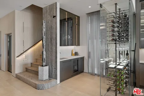 $34,950,000 | 938-940 Palisades Beach Road, Santa Monica, CA 90403