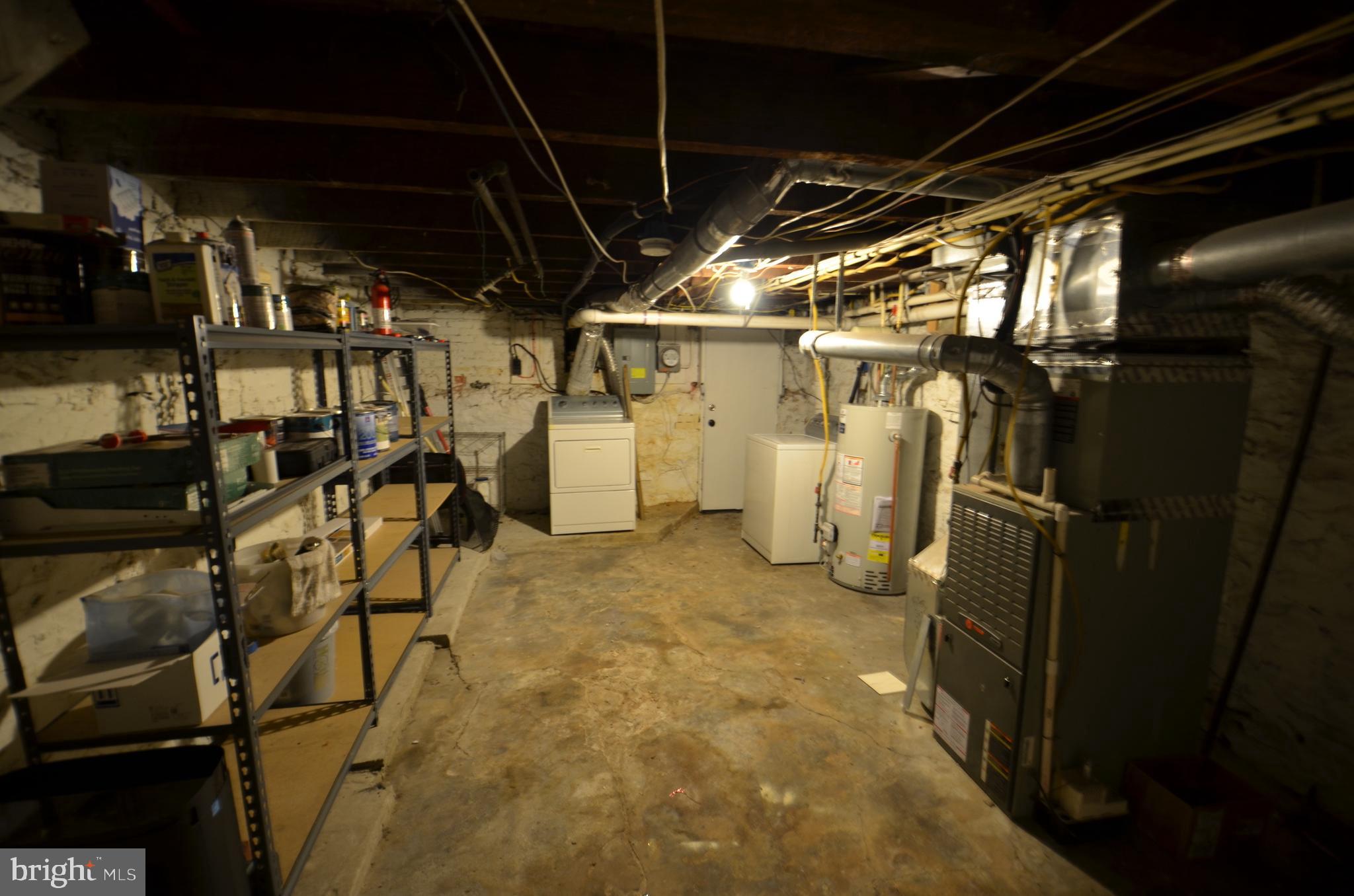 26 North E Avenue Baltimore, MD 21224 - Photo 15 of 22 a view of utility room