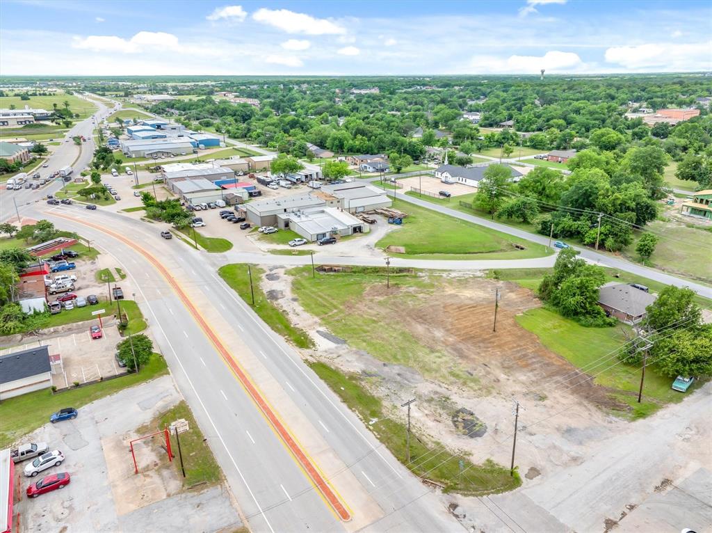 1008 South Virginia Street Terrell, TX 75160 - Photo 12 of 22 an aerial view of residential houses with outdoor space