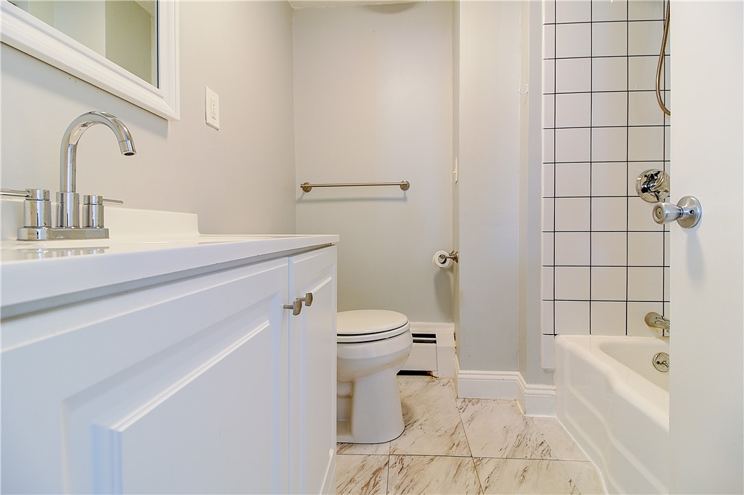 143 Tell Street, Unit B Providence, RI 02909 - Photo 13 of 22