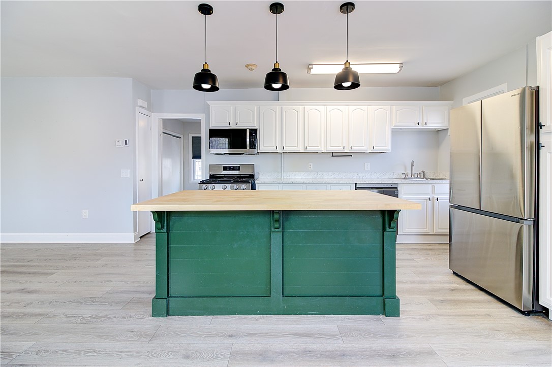 143 Tell Street, Unit B Providence, RI 02909 - Photo 8 of 22