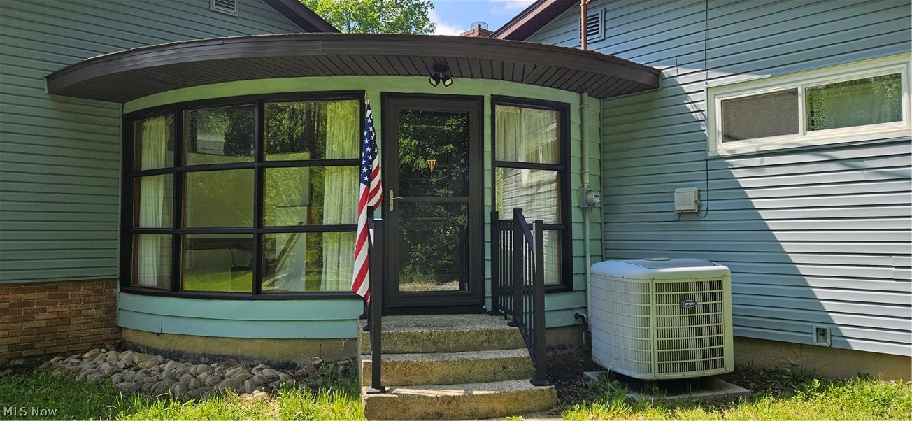 4680 Kirk Road Youngstown, OH 44515 - Photo 2 of 25 Front