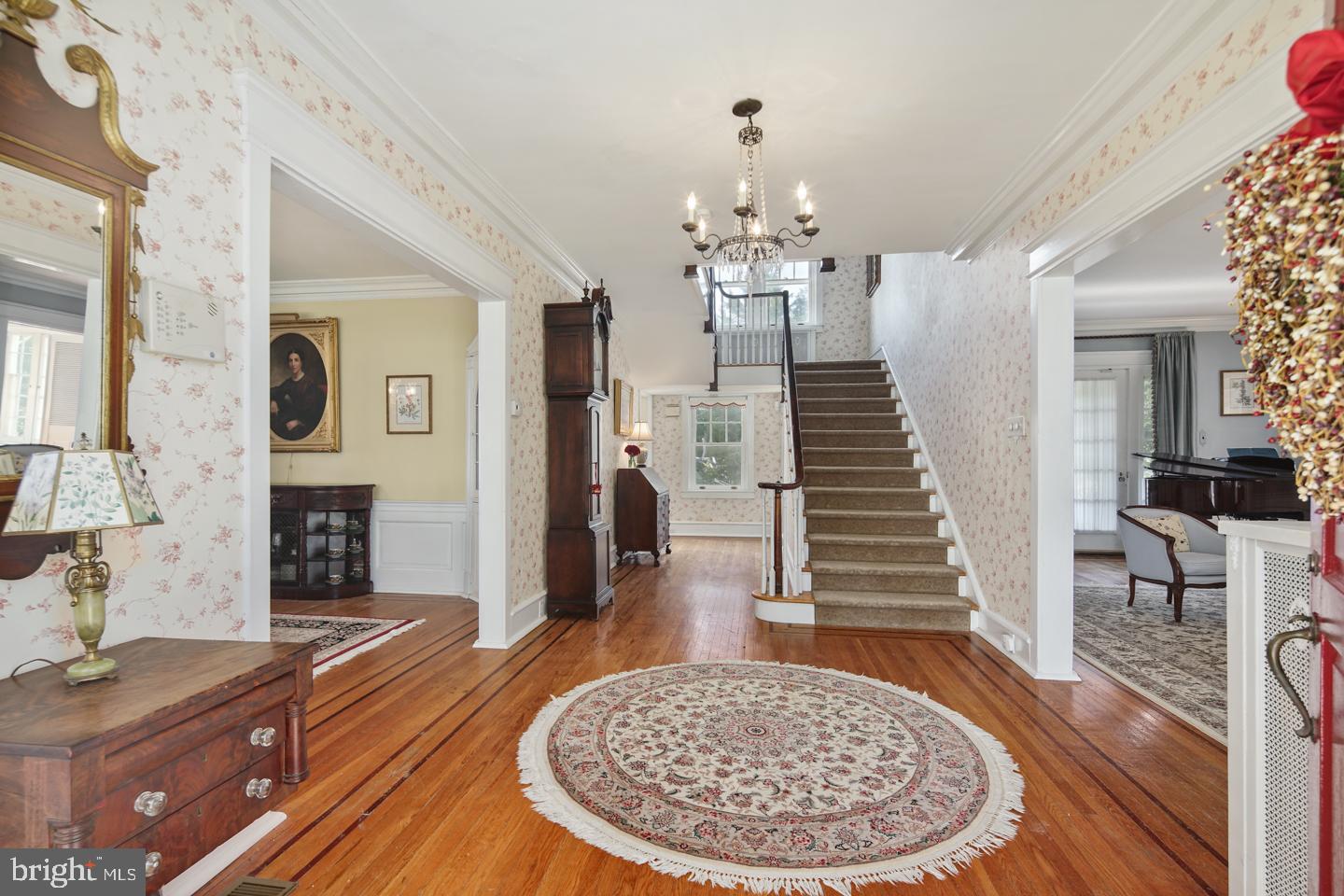 129 Gill Road Haddonfield, NJ 08033 - Photo 3 of 29