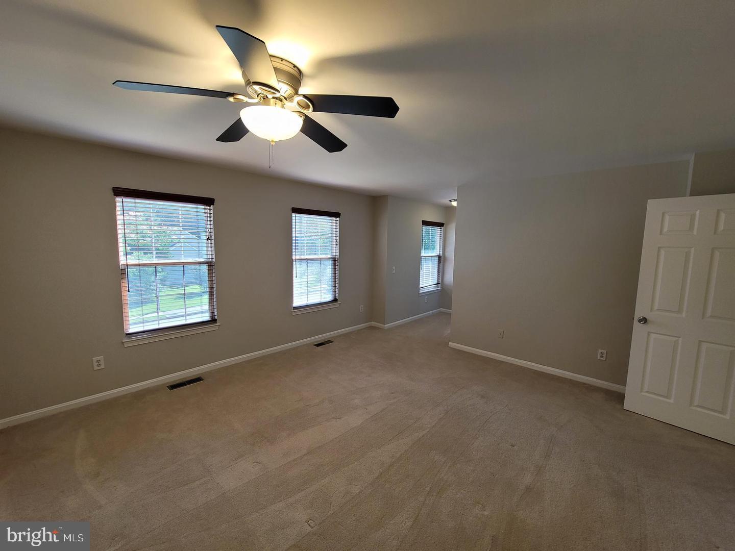 4788 Pearson Drive Woodbridge, VA 22193 - Photo 9 of 23 a view of an empty room with a window