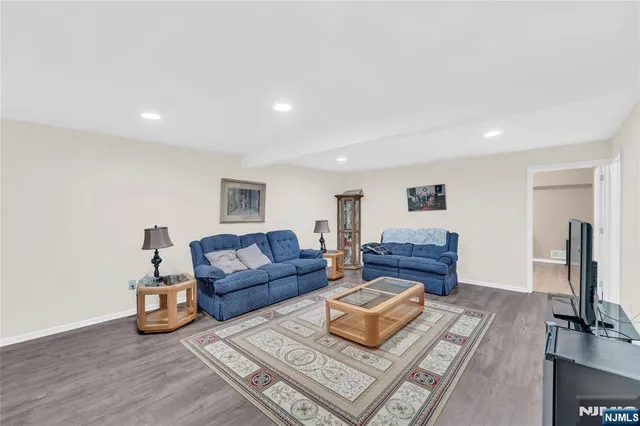 $799,000 | 58 Pheasant Run, Unit 12, Old Tappan, NJ 07675