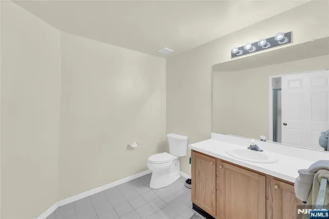 $799,000 | 58 Pheasant Run, Unit 12, Old Tappan, NJ 07675