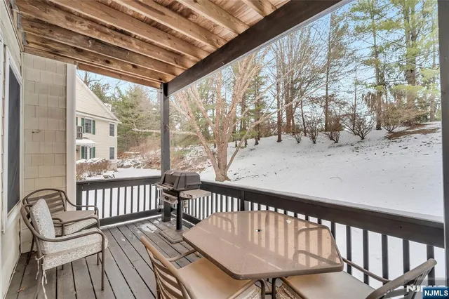 $799,000 | 58 Pheasant Run, Unit 12, Old Tappan, NJ 07675