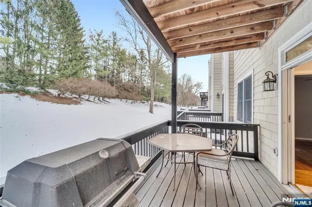 $799,000 | 58 Pheasant Run, Unit 12, Old Tappan, NJ 07675