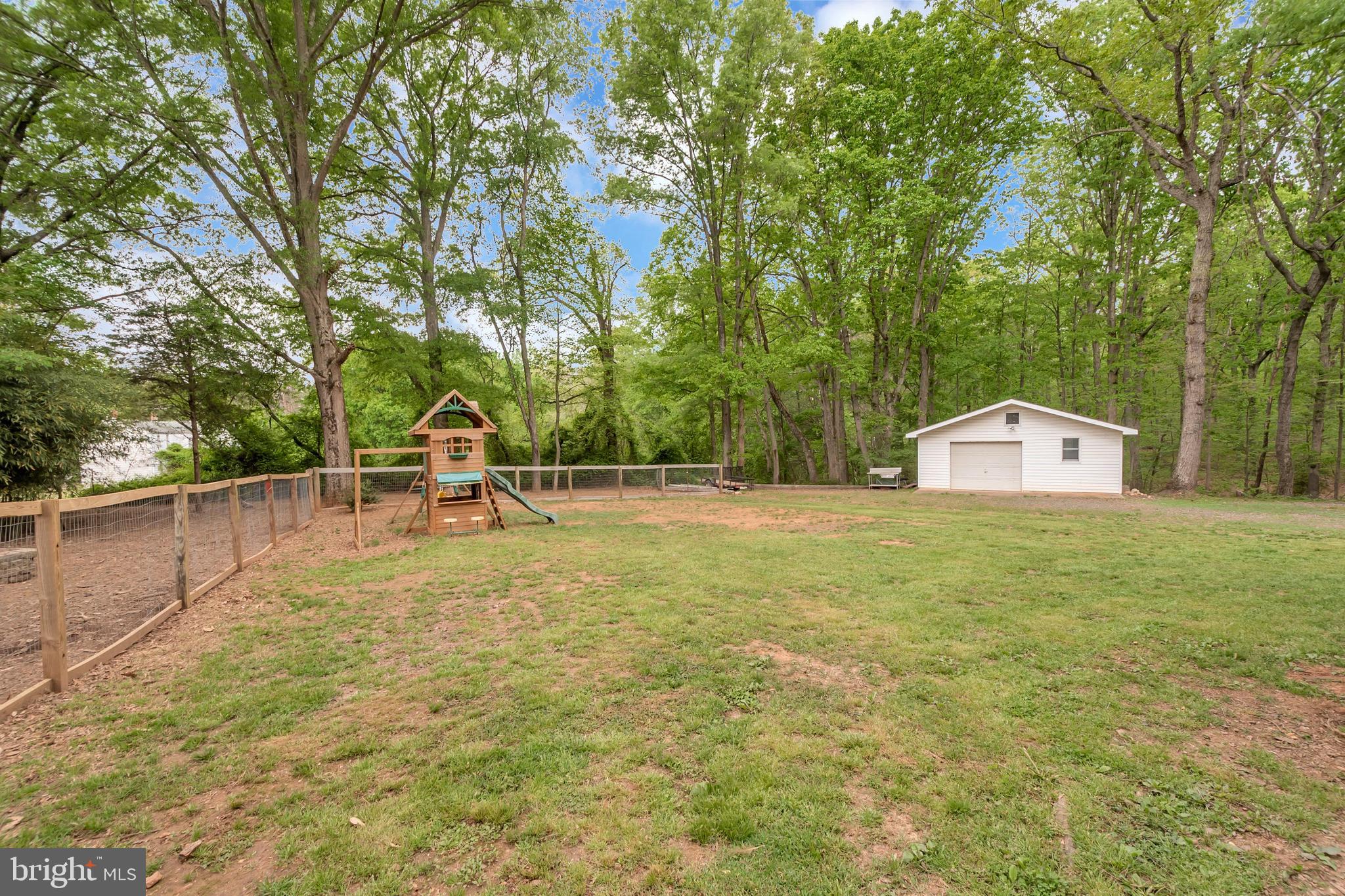300 Granite Road Spotsylvania, VA 22553 - Photo 24 of 29 Huge yard to enjoy
