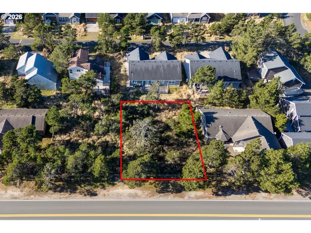 a view of a sky from the window