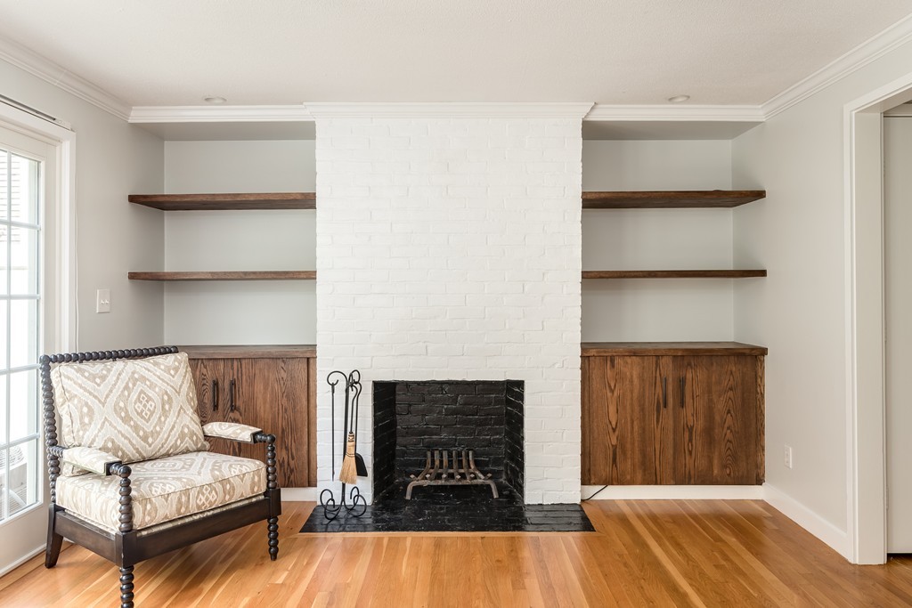 11 Oak Street, Unit 11 Wellesley, MA 02482 - Photo 7 of 18