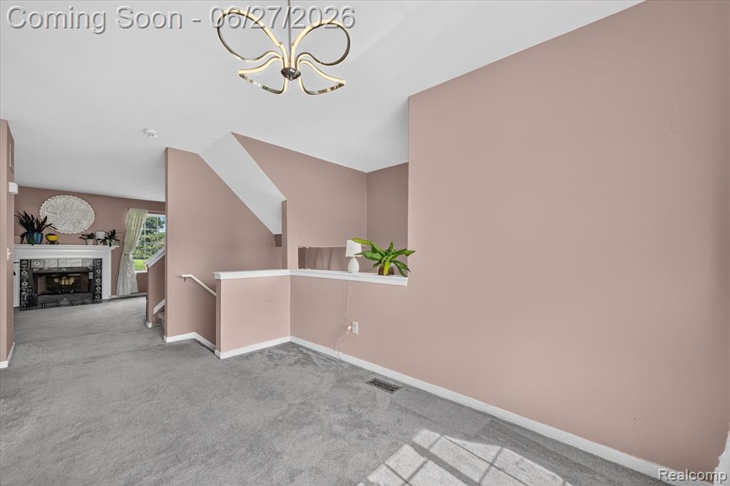 217 Oak Ridge Drive Pontiac, MI 48341 - Photo 10 of 42