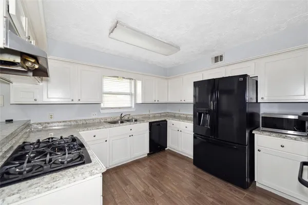 $2,150 | 21610 Park Wick Lane, Katy, TX 77450
