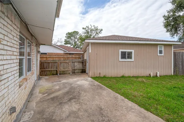 $2,150 | 21610 Park Wick Lane, Katy, TX 77450