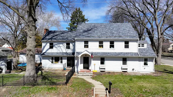 $350,000 | 1501 1st Avenue, Sterling, IL 61081