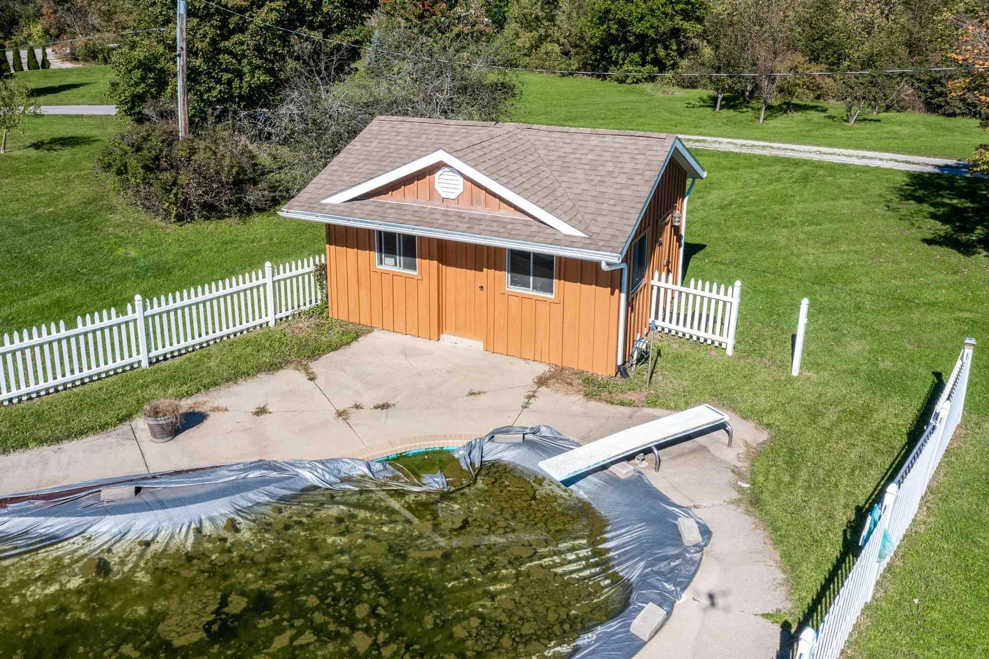 7701 Trentman Road Fort Wayne, IN 46816 - Photo 5 of 36