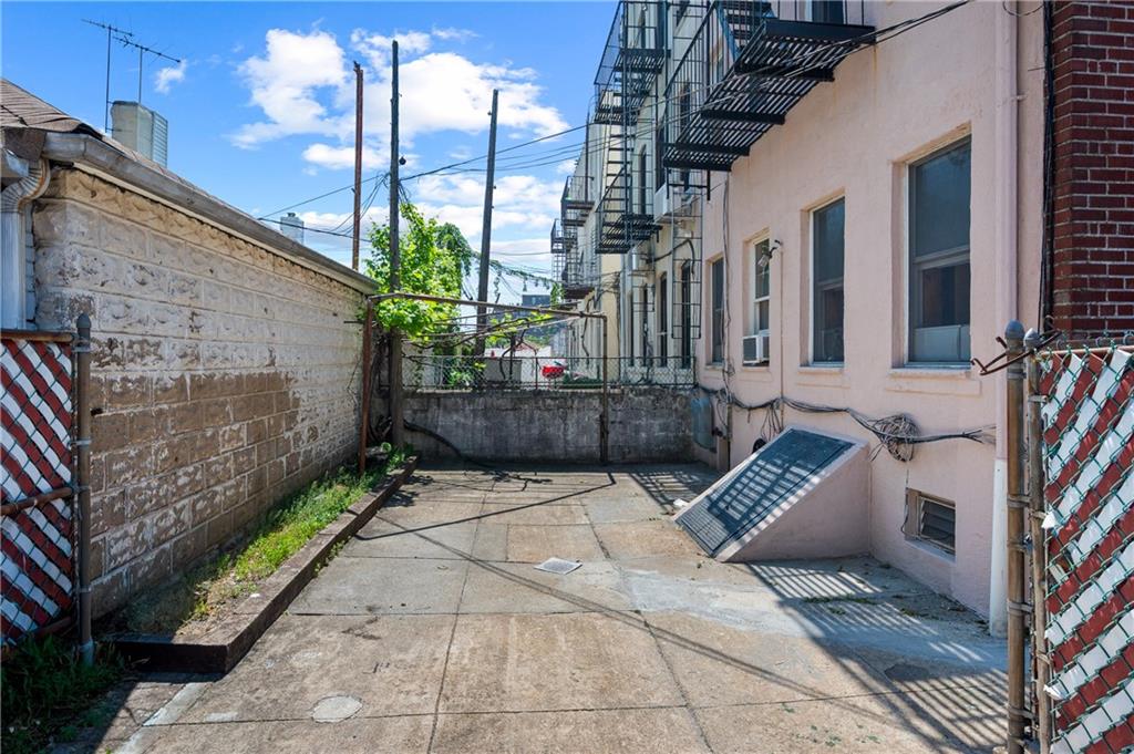 2101 76th Street Brooklyn, NY 11214 - Photo 3 of 49