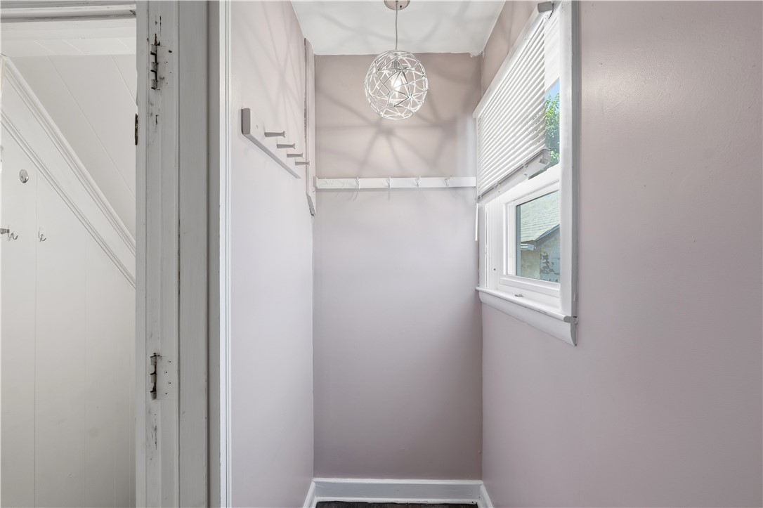 116 Warwick Road Pawtucket, RI 02861 - Photo 22 of 42