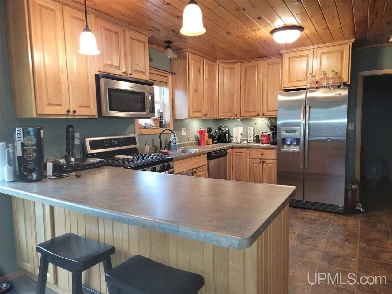 10987 West Co Road Manistique, MI 49854 - Photo 4 of 23
