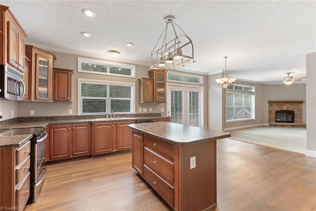 8607 Self Road Stokesdale, NC 27357 - Photo 17 of 30 Gallery Image 17