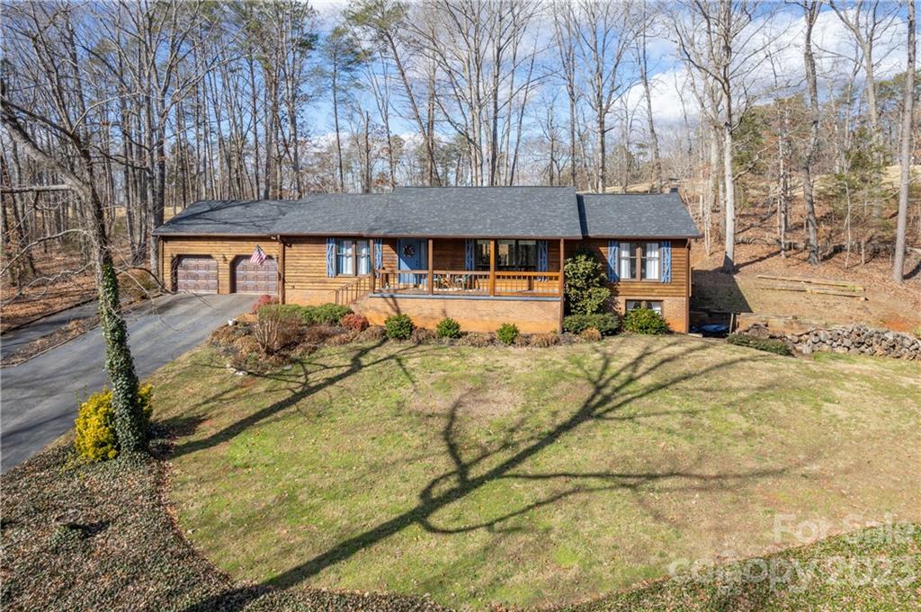 481 Plantation Drive Rutherfordton, NC 28139 - Photo 2 of 48 front view of house with a yard
