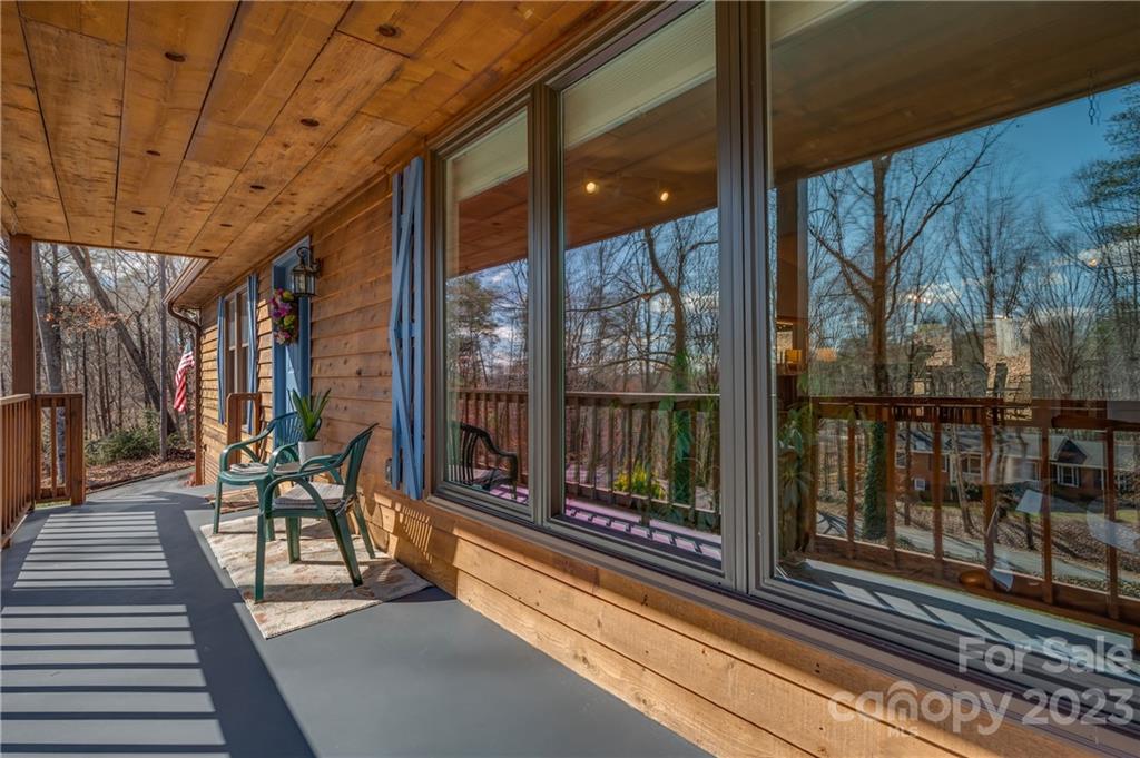 481 Plantation Drive Rutherfordton, NC 28139 - Photo 40 of 48 a view of a balcony with chairs