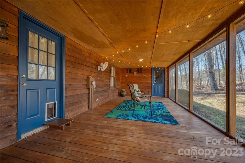 481 Plantation Drive Rutherfordton, NC 28139 - Photo 43 of 48 a very nice looking room with a large window