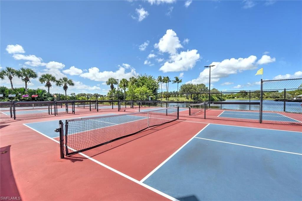 8375 Whisper Trace Way, Unit M203 Naples, FL 34114 - Photo 35 of 36 a view of a basket ball ground