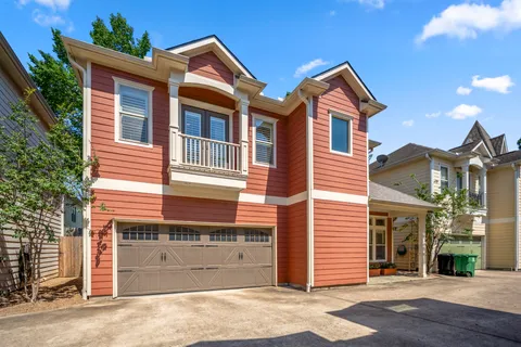 $435,000 | 905 West 23rd Street, Houston, TX 77008