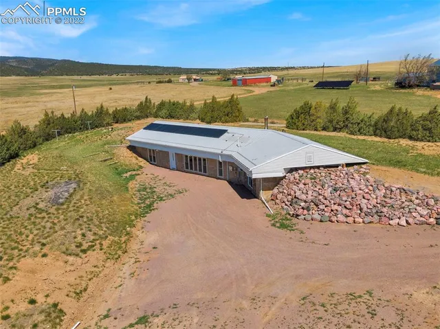 a view of an outdoor space with city view