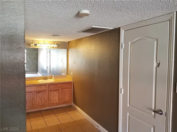 $1,150 | 1515 East Reno Avenue, Unit A103, Las Vegas, NV 89119