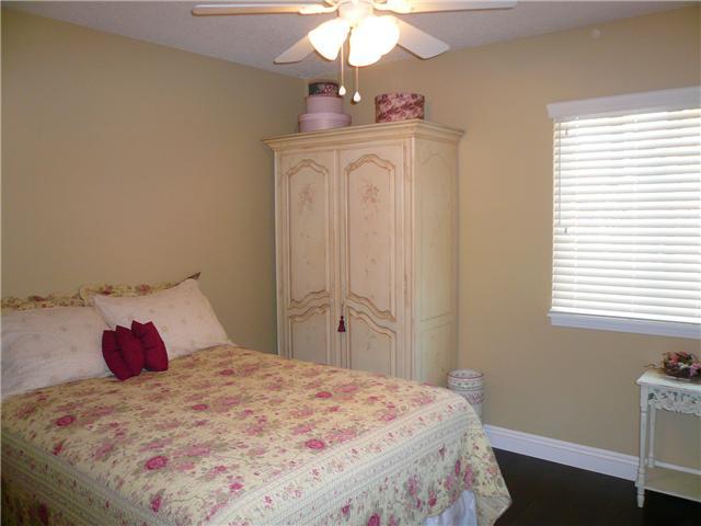 5671 Paddock Road Oceanside, CA 92057 - Photo 10 of 20 A Guest Bedroom
