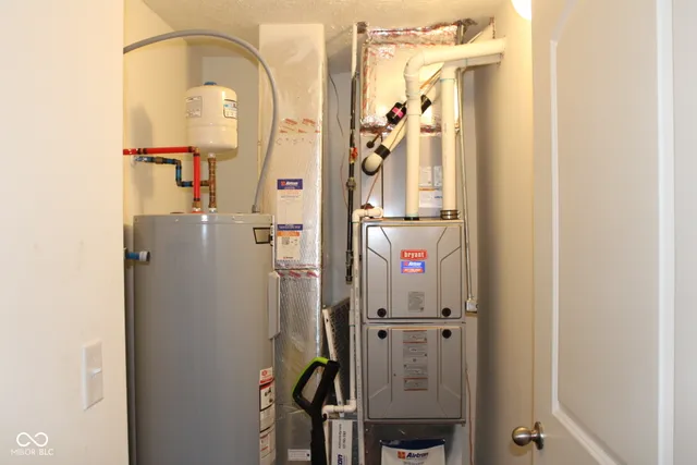 $385,000 | 9068 Thames Drive, Avon, IN 46123